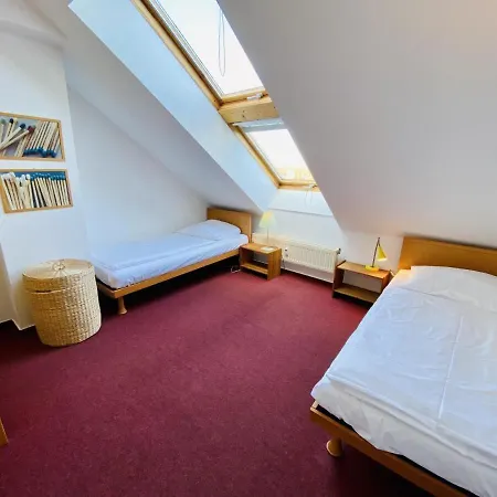 Immenbarg, Alter Strom Apartment